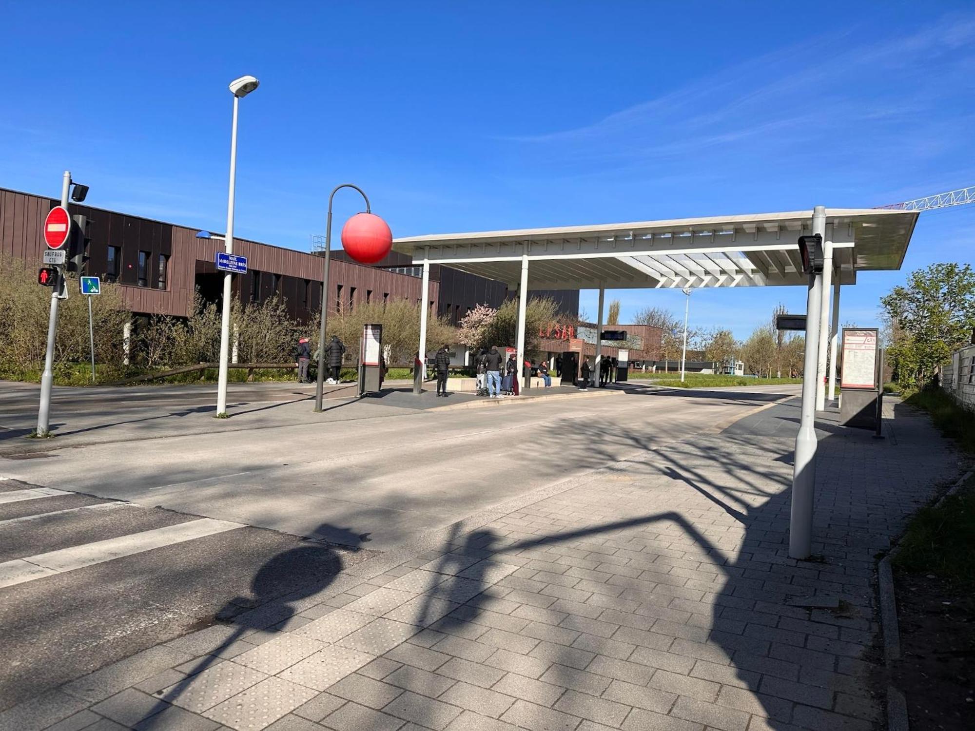 Grand Appart Neuf Lumineux, Parking Gratuit, 10 Min Centre Strasbourg Exterior photo